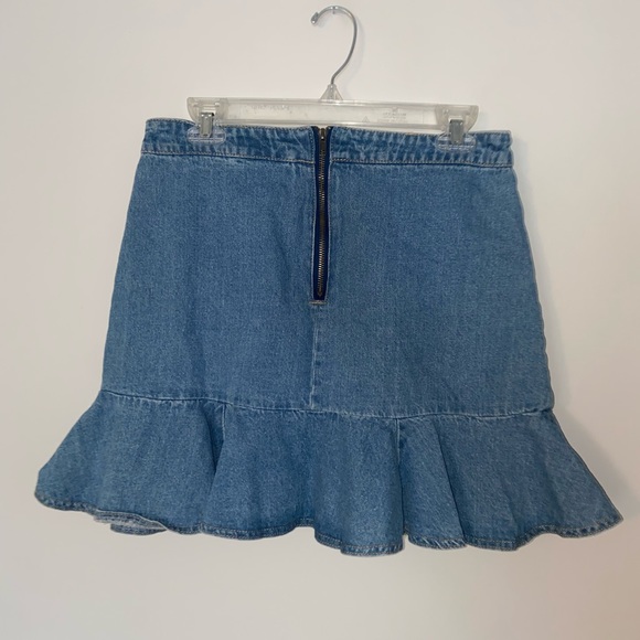 Princess Polly Vico Denim Flare Skirt
Size 8 - Picture 5 of 9